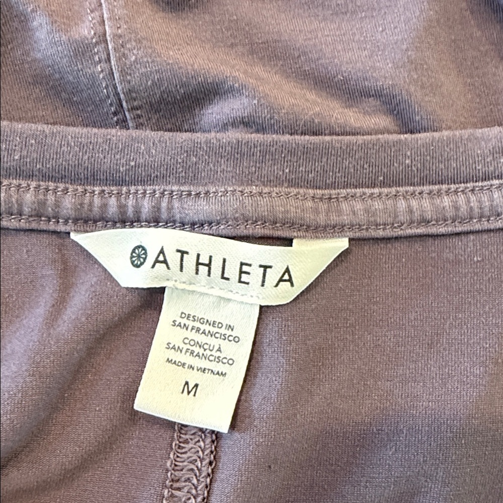 Women's Athleta Stratus II Long Sleeve Scoop Neck Top Purple Size Medium - Picture 4 of 5